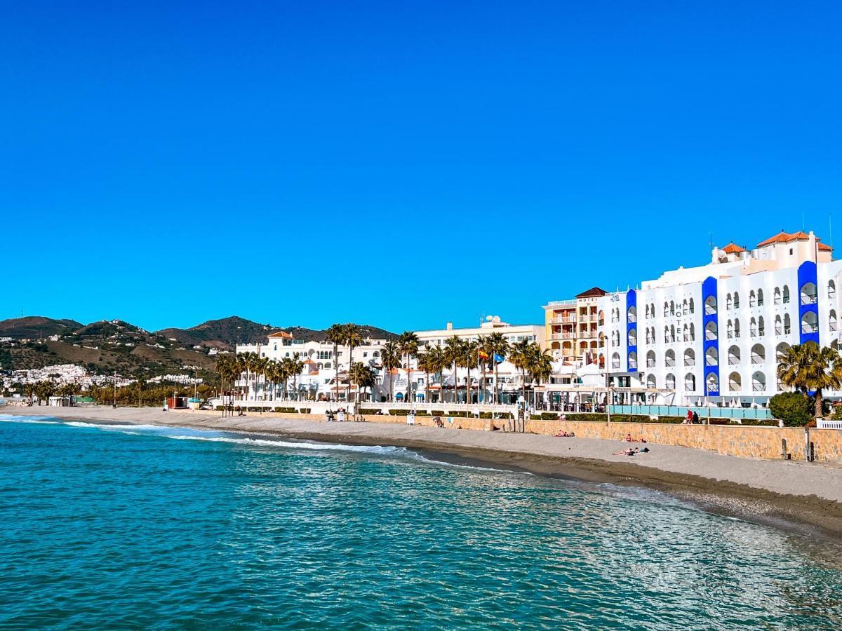 Perla Marina Hotel Nerja Bagian luar foto