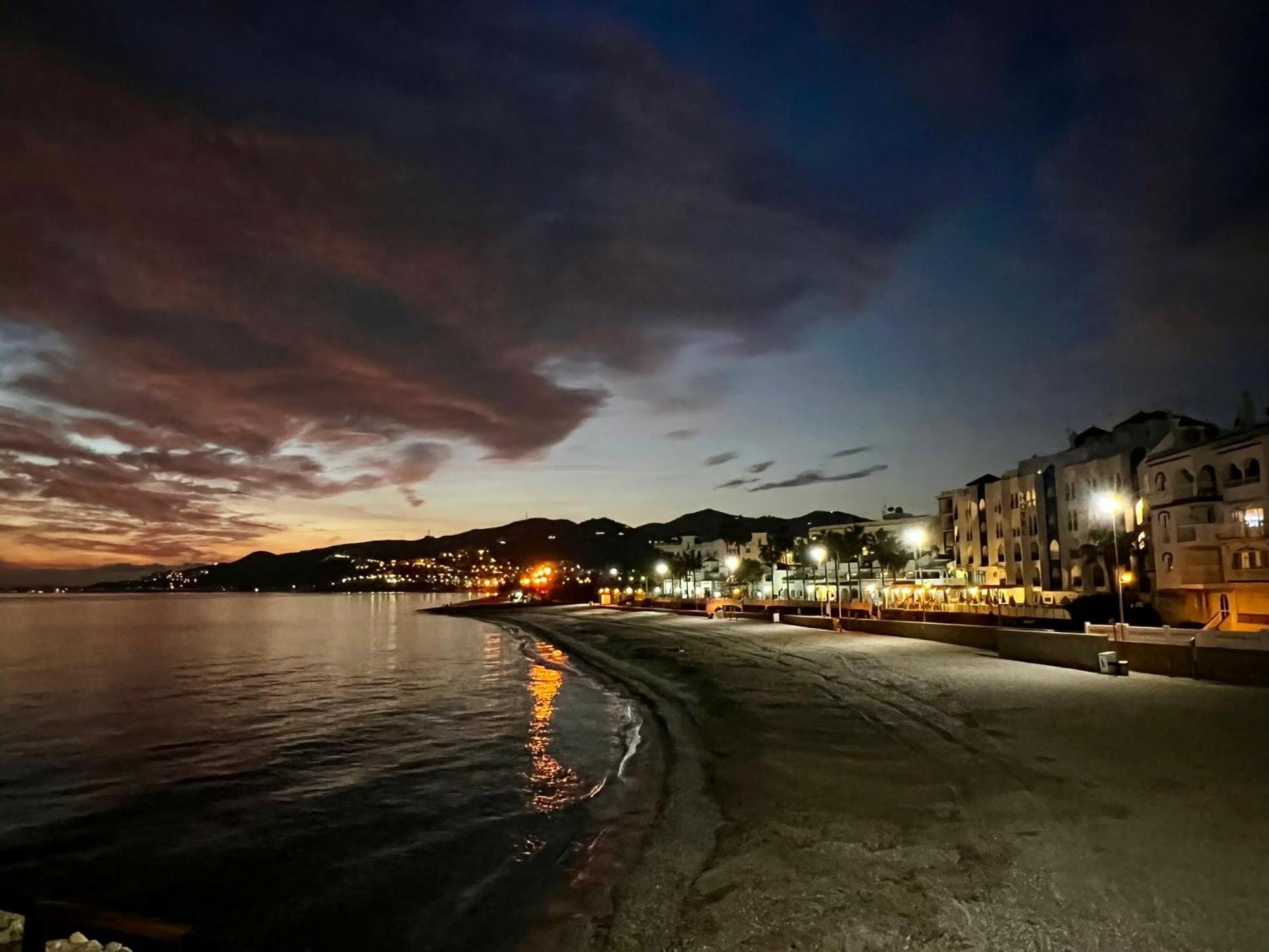 Perla Marina Hotel Nerja Bagian luar foto