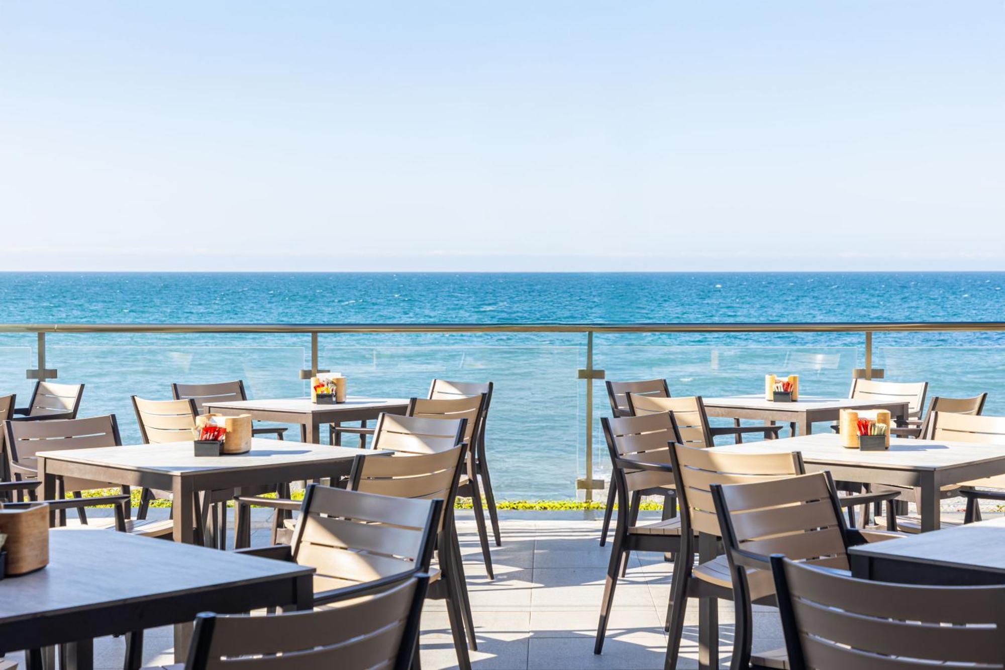 Perla Marina Hotel Nerja Bagian luar foto